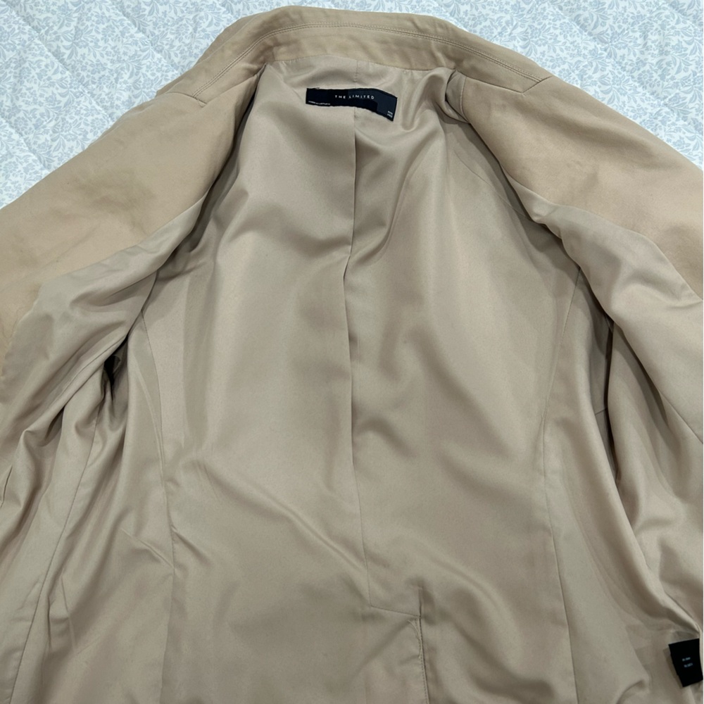 The Limited Women's Tan Blazer - Picture 14 of 15